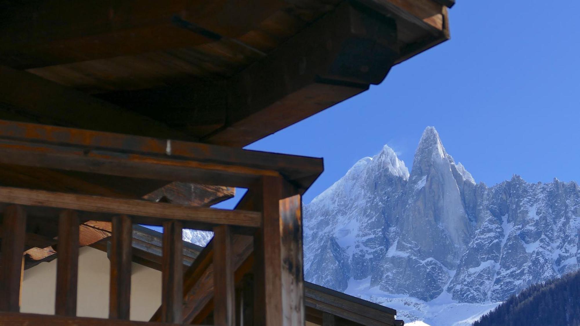 เล 3 ซีม บล็องช์ Villa Chamonix ภายนอก รูปภาพ