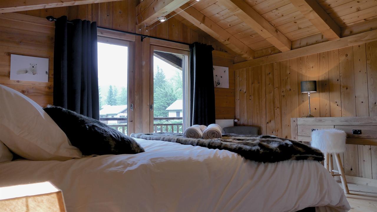 เล 3 ซีม บล็องช์ Villa Chamonix ภายนอก รูปภาพ